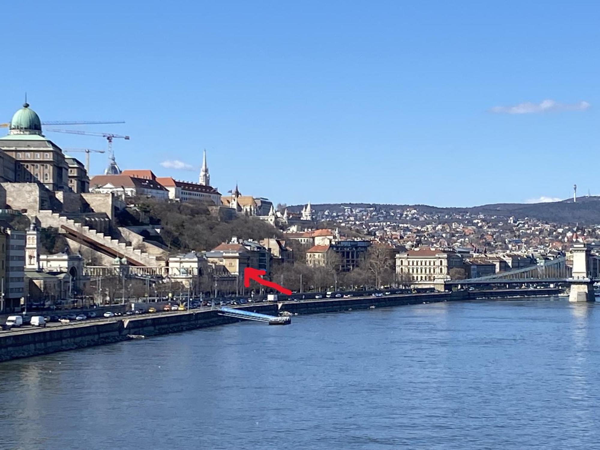 Apartment Chain Bridge Budapest